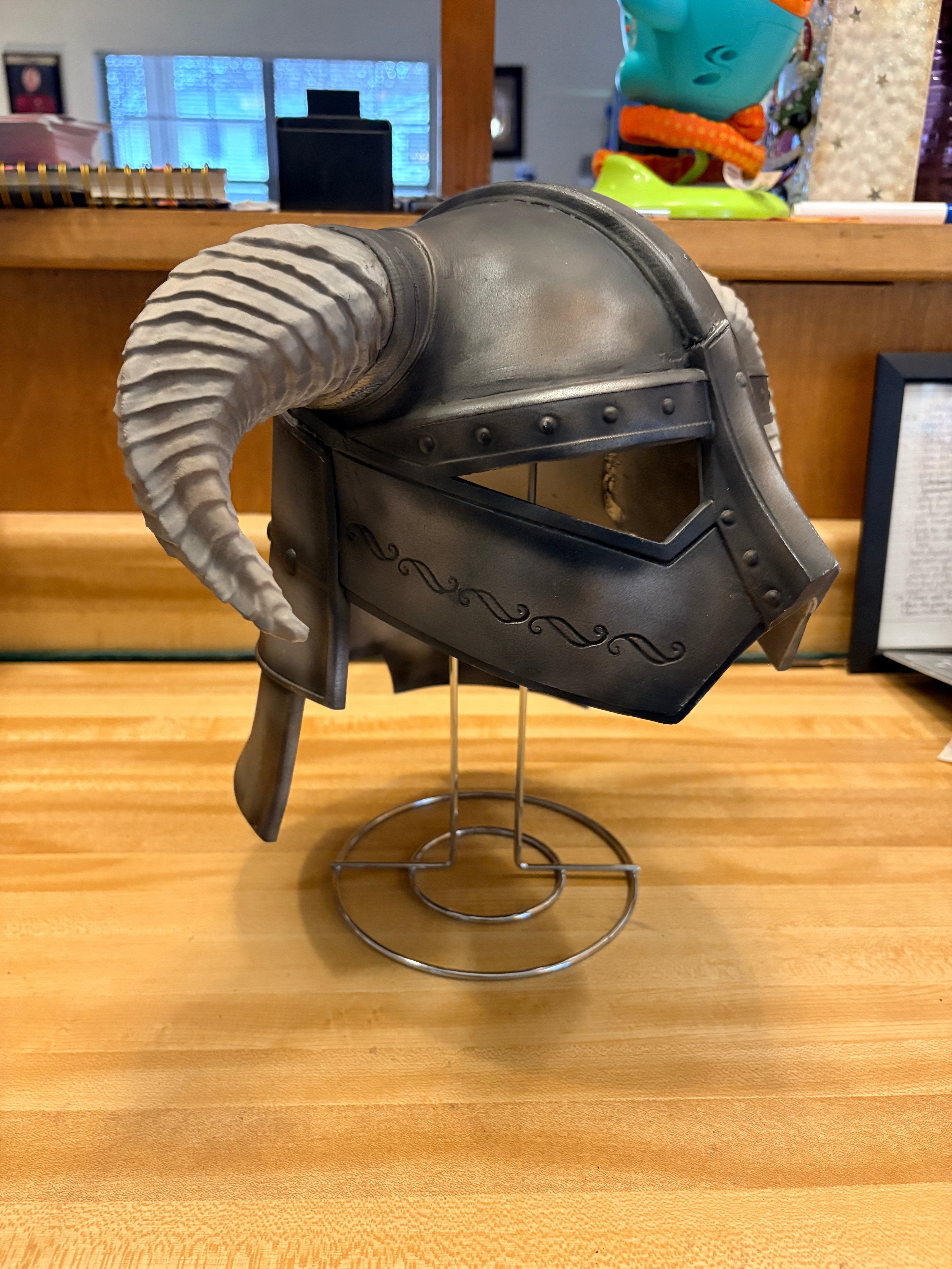 SKYRIM IRON HELM